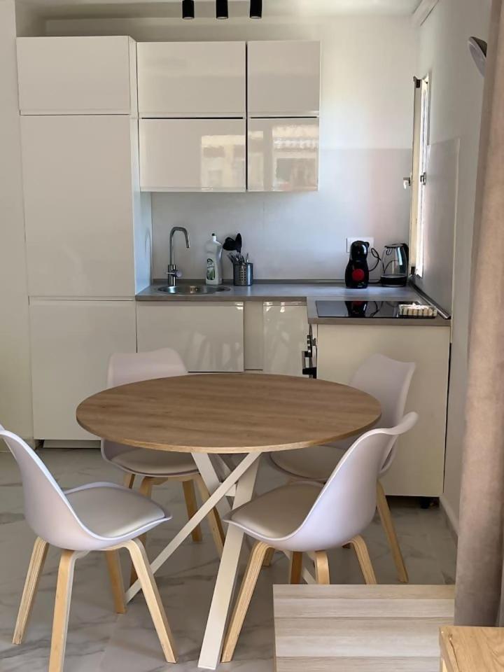 Apartment Vith Amazing View In Minerva 贝纳尔马德纳 外观 照片